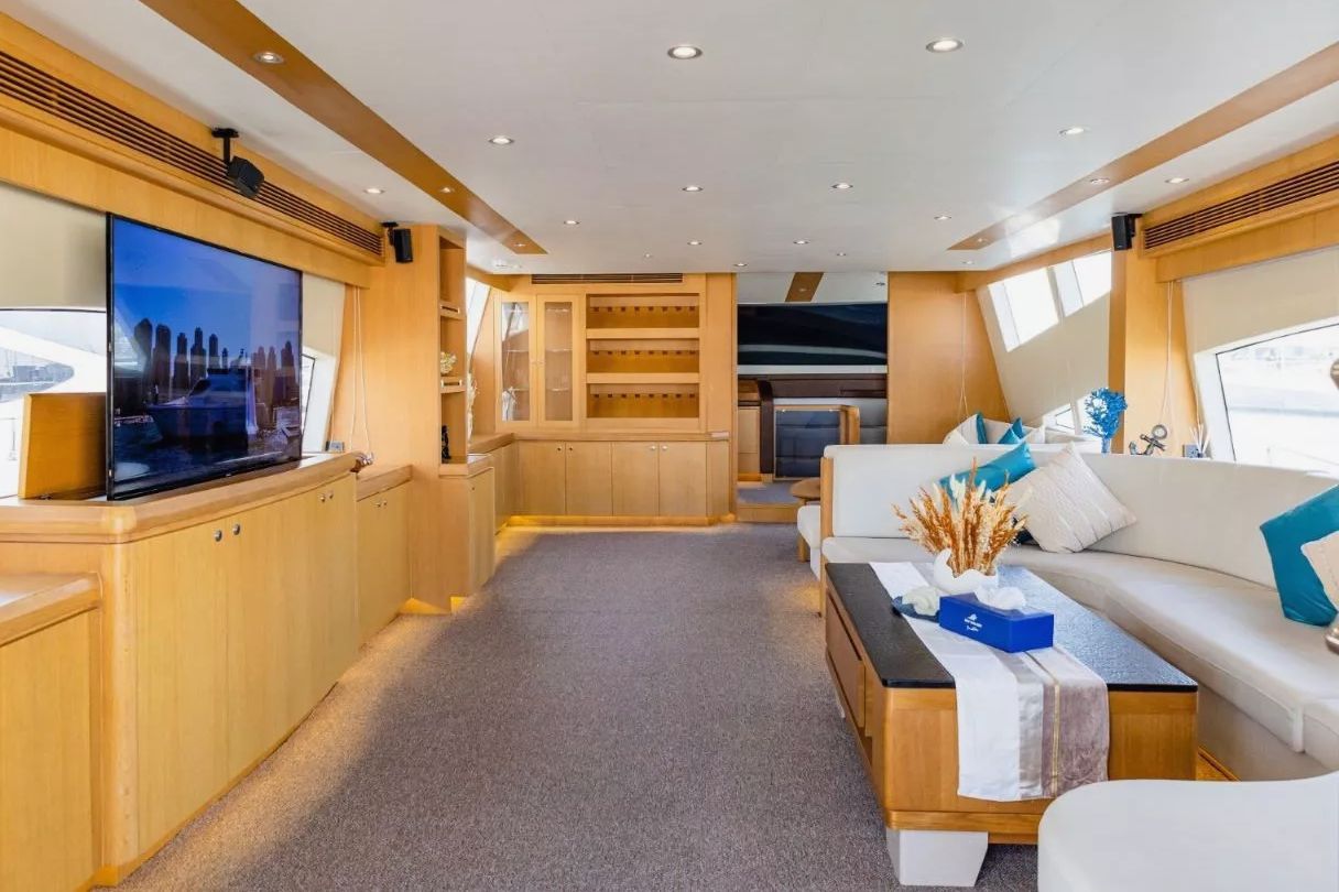 Sky Walker Astra, gallery image 2