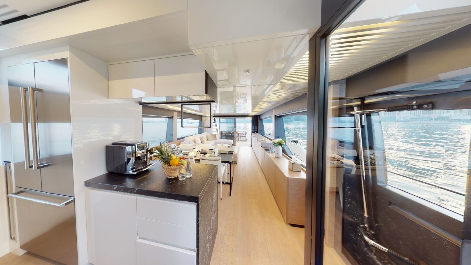 Ferretti 78 ft, gallery image 6