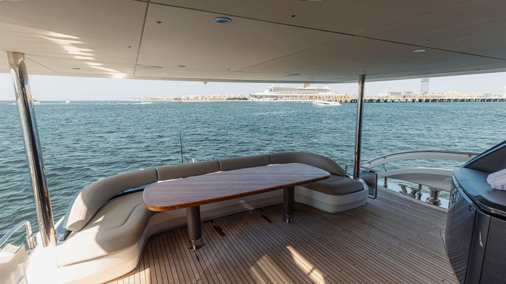 Princess 95X Super-flybridge, gallery image 11