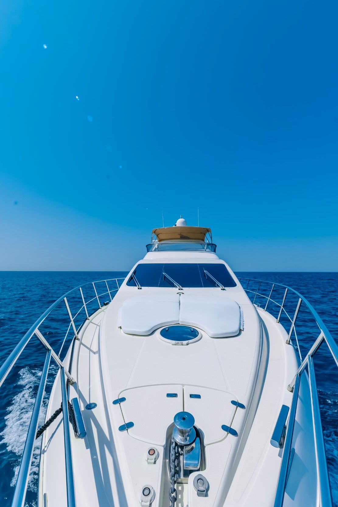 Azimut White Pearl, gallery image 8