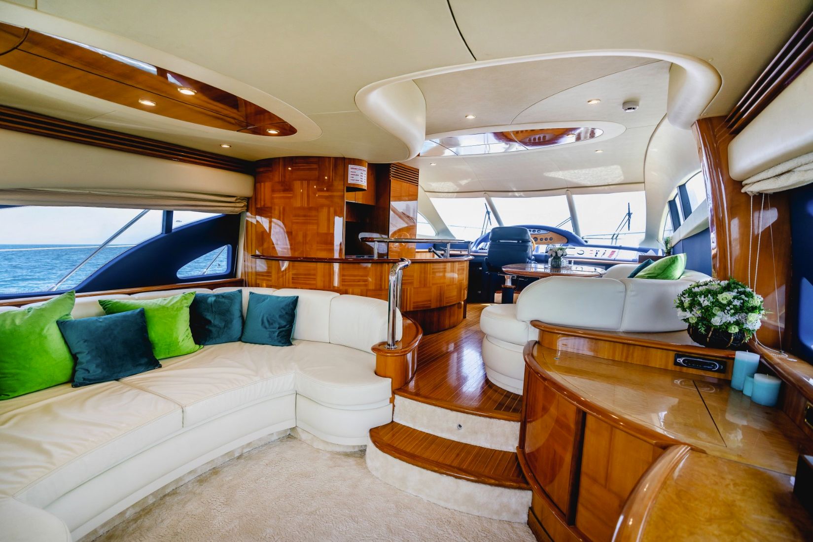 Azimut Lucky Star, gallery image 5