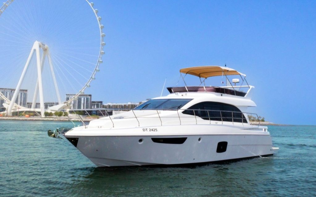 Sky Walker Ebb (52 ft)