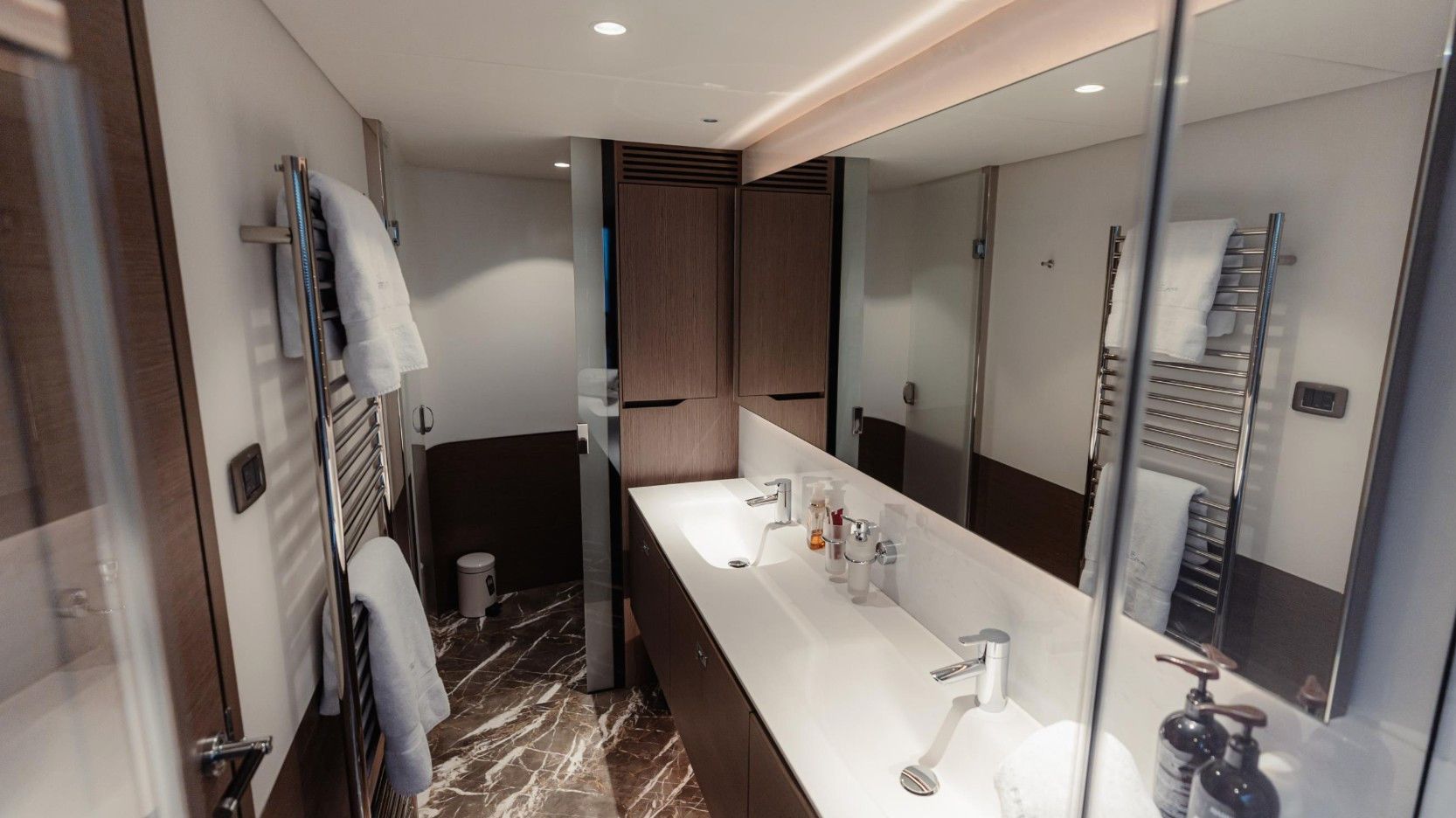 Princess 95X Super-flybridge, gallery image 10