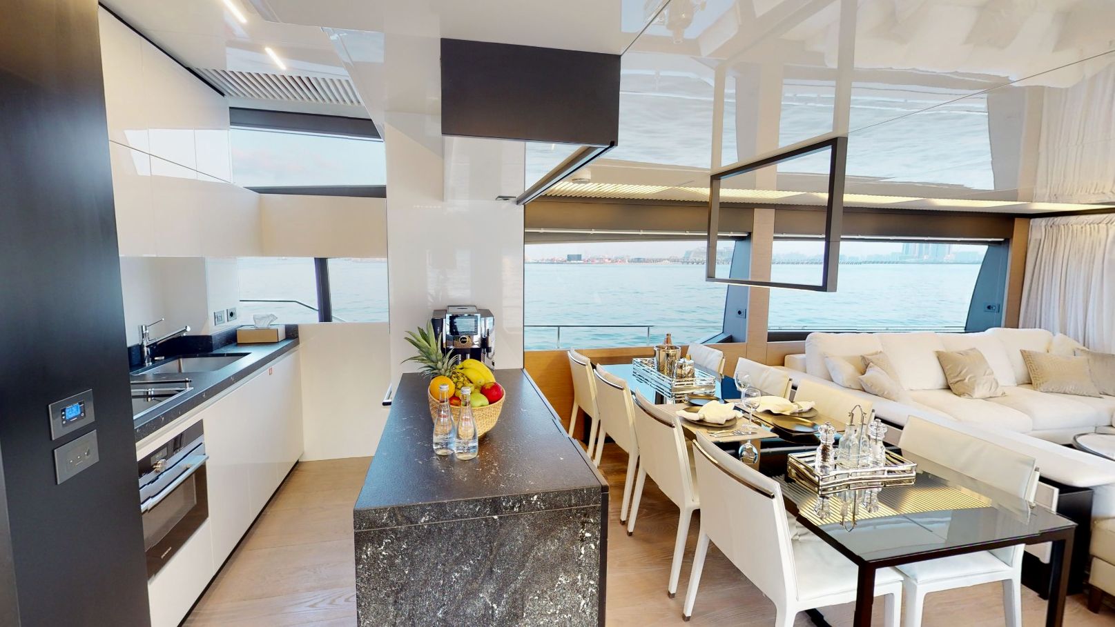 Ferretti 78 ft, gallery image 2