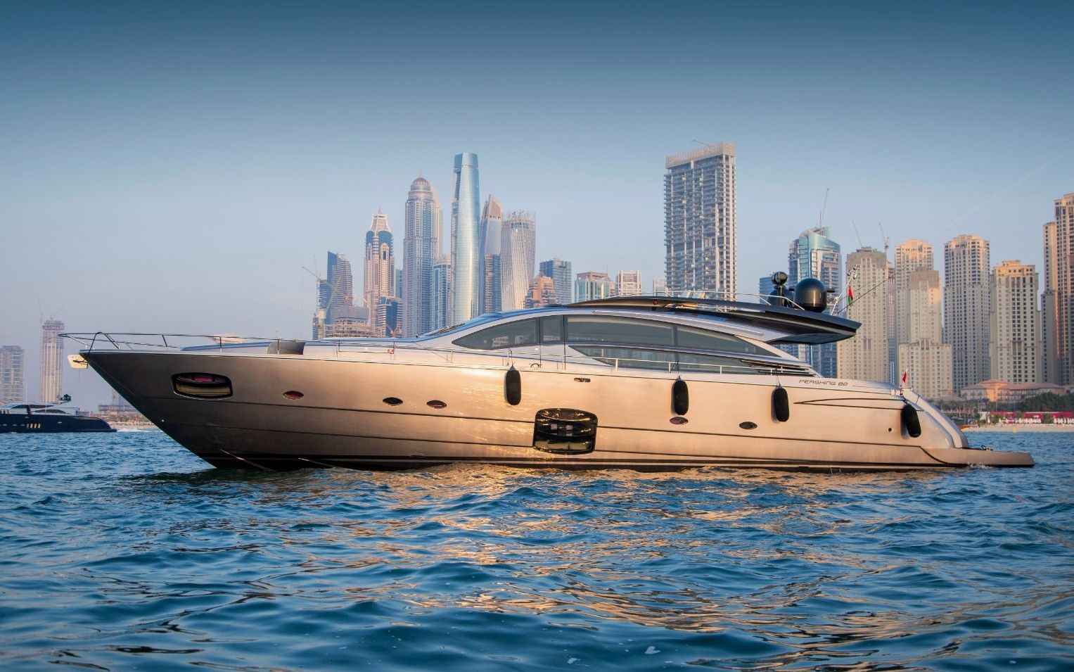 Pershing (82 ft)