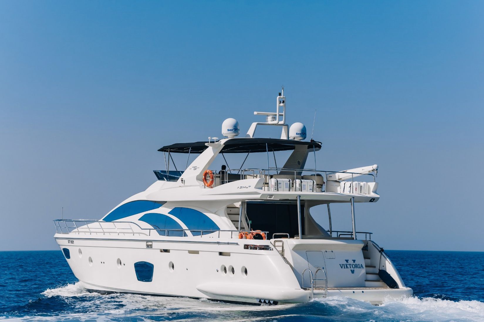 Azimut Viktoria, gallery image 5