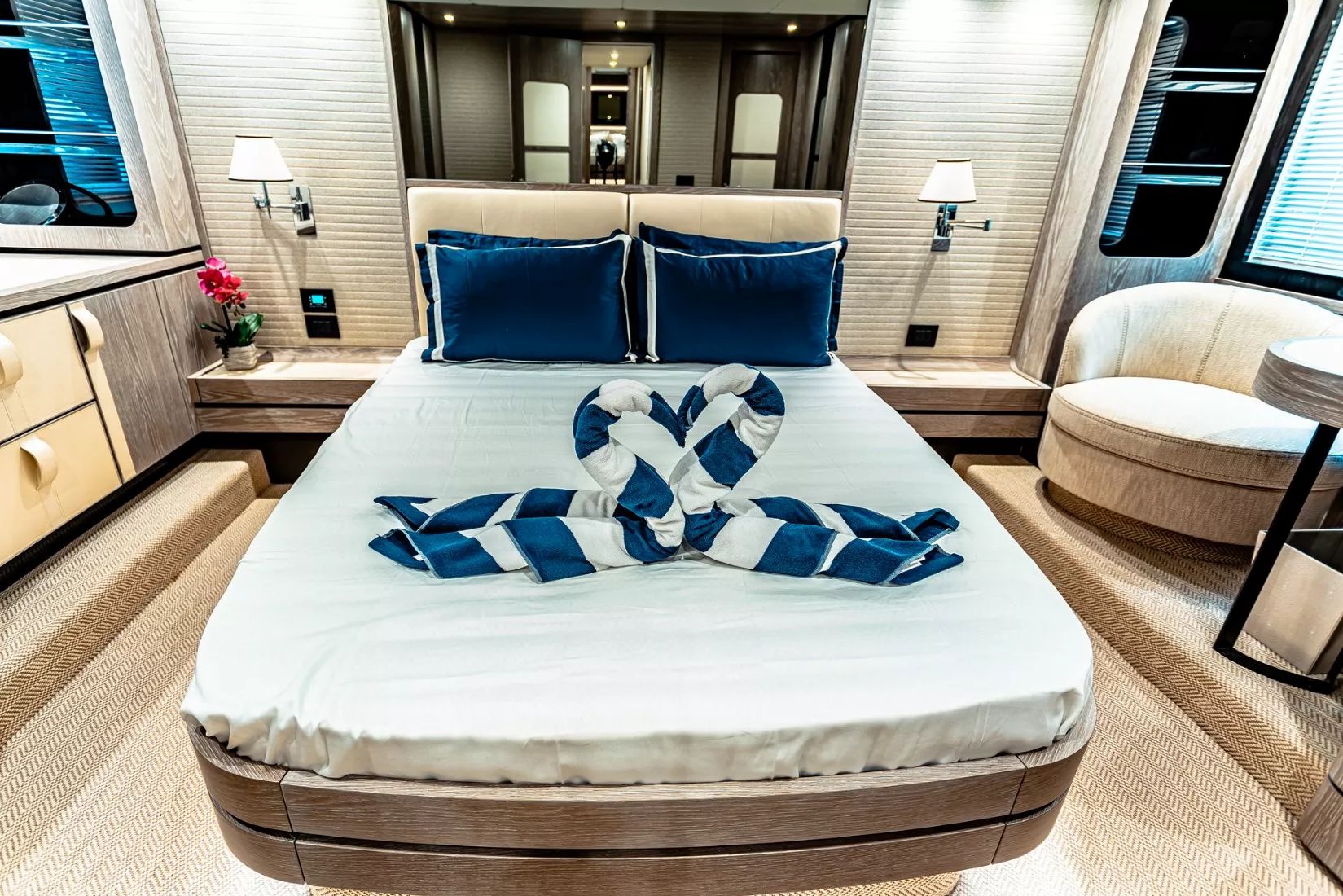Azimut Magellano 66 ft, gallery image 15